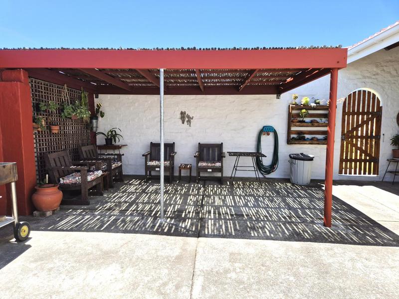 3 Bedroom Property for Sale in Kleinbaai Western Cape